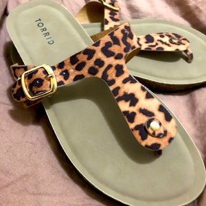 Torrid Leopard Faux T strap sandal size 9W